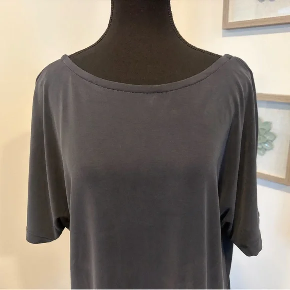 lululemon Black Drapey Softstreme Boatneck Short Sleeve Top NWT! - Picture 7 of 13